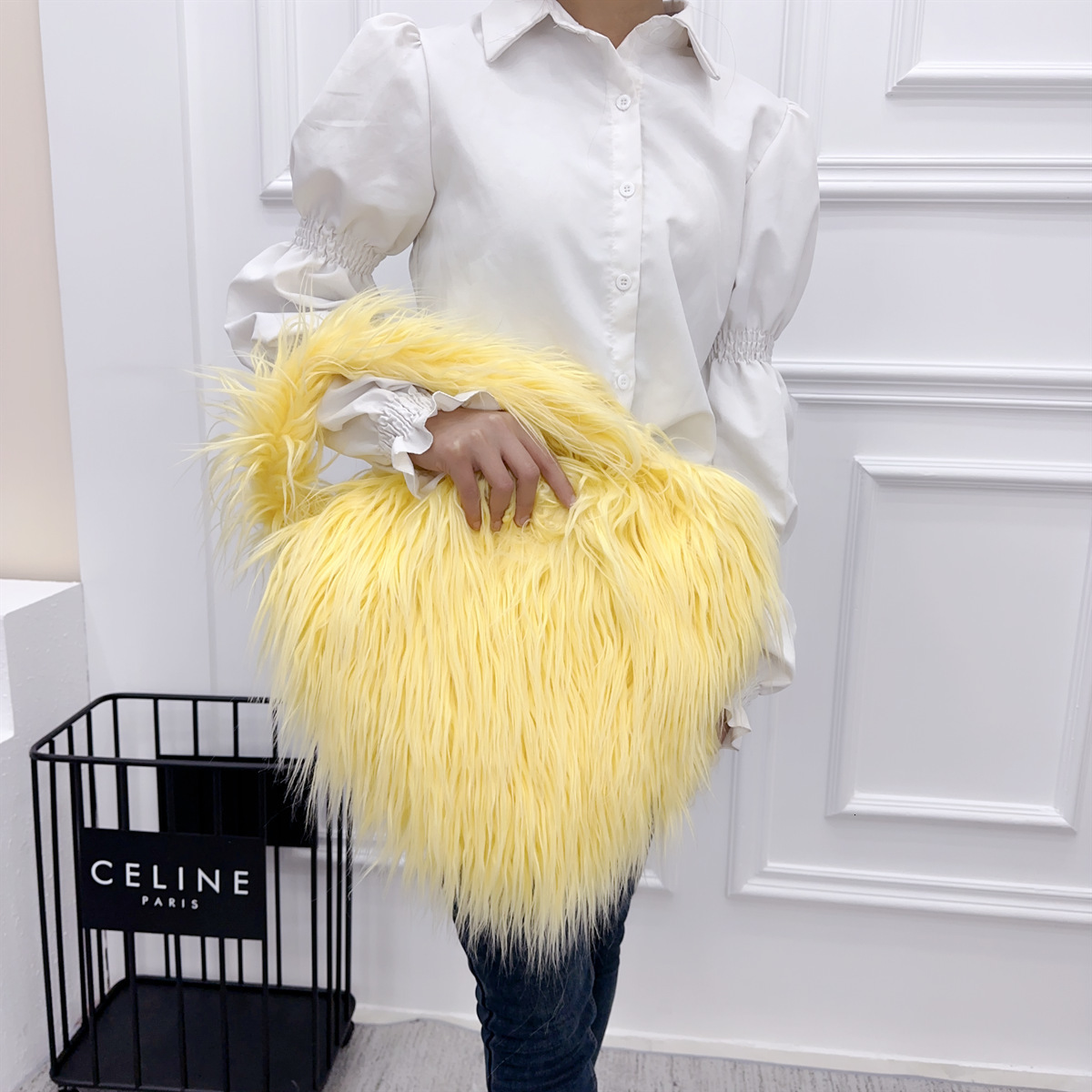 Evening Fur Tote Bags For Women Cute Heart Plush Ladies Big Crossbody Bag Shaped ShoulderBag Female Handbags Clutch Messenger Purse 230824 zhanyisheng