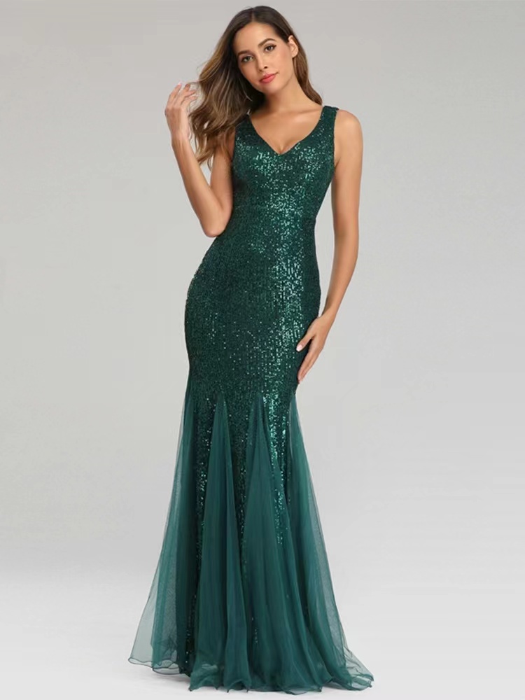 Dark 2023 Elegant Green Mermaid Lace Mother Of The Bride Dresses Long Shiny Prom Dress Sexy V Neck Wedding Guest Gowns Plus Size Groom Mom Formal Even