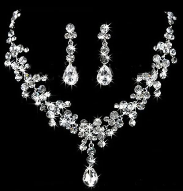 Romantic Crystal Three Pieces Jewelry Sets Flowers Bridal Jewelry Set Bride Necklace Earring Crown Tiaras Wedding Party Accessories ZZ