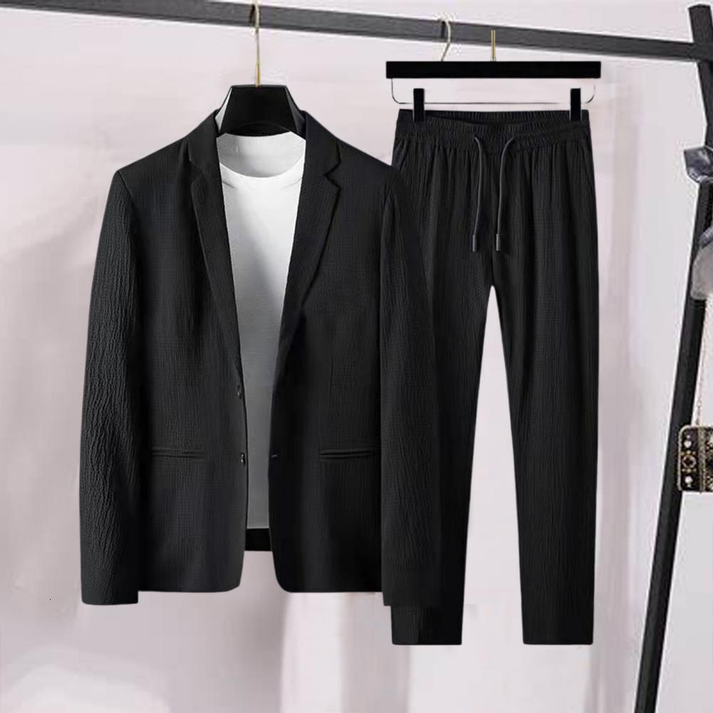 Mens Tracksuits Spring Summer Fashion Suit Men Blazer Pants Stripe Pleats Long Sleeve Turndown Collar Jacket Drawstring Trousers for Wedding 230824