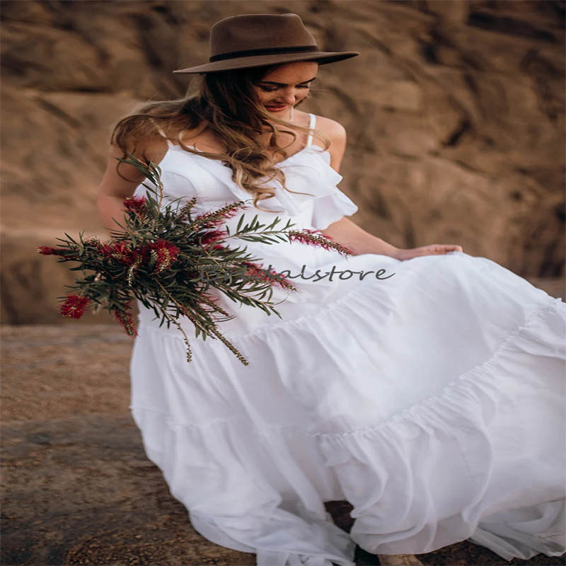 Rustic Boho Chiffon Wedding Dress Spaghetti Straps Backless Beach Bridal Gowns Floor Length Bohemian Outdoor Civil Korean Bride Robe De Mariee Vestios