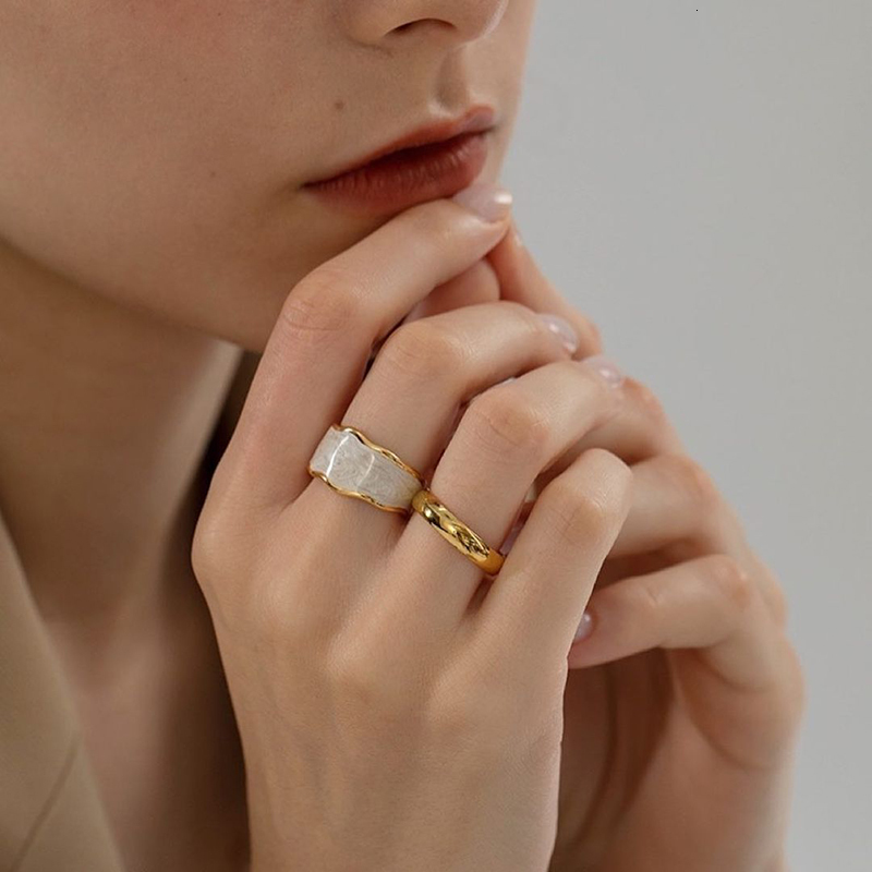 Band Rings Tigrade Gold Color Tungsten Ring Couple Men Women Classic Wedding Engagement Band 2468mm Special Write Engraving Name 230824