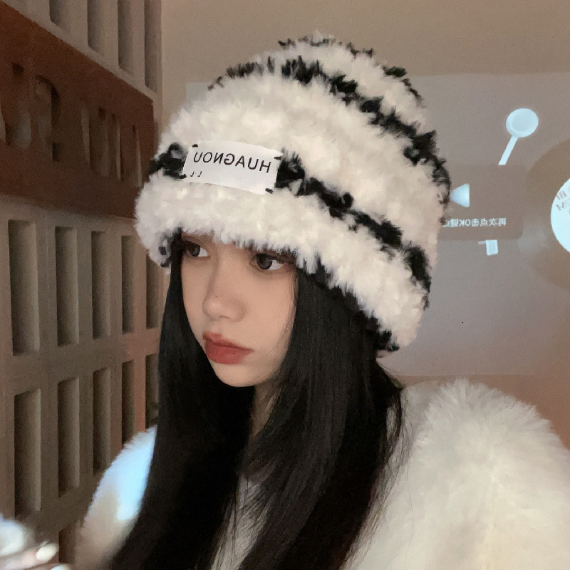 Wide Brim Hats Bucket Hats Cow Print Plush Autumn And Winter Bucket hat Warm Basin Hat Outdoor Unisex Bucket Hat Fisherman Caps 230824