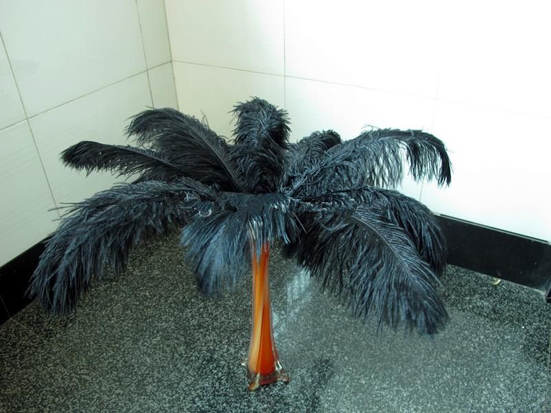 Other Wedding Favors Wholesale a lot beautiful ostrich feathers Wedding centerpiece Table centerpieces Party Decoraction supply ZZ