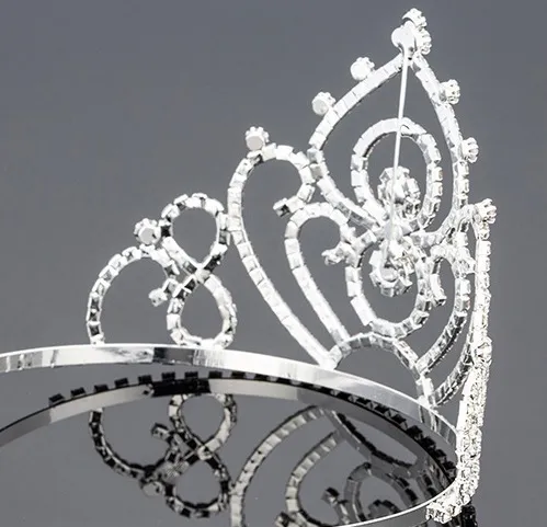 Bridal Tiaras With Rhinestones Wedding Jewelry Girls Headpieces Birthday Party Performance Pageant Crystal Crowns Wedding Accessor ZZ