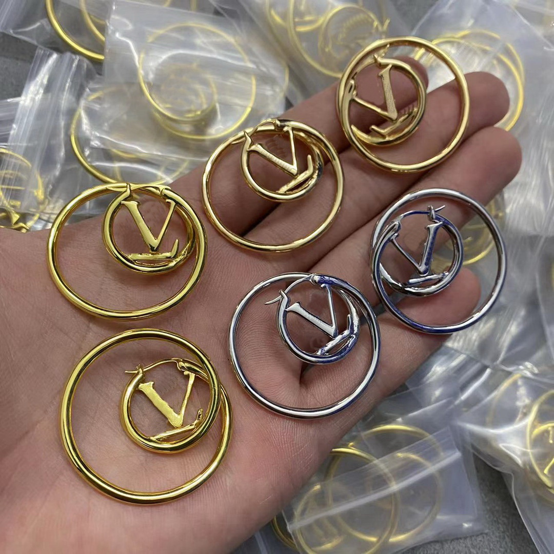 3 Colors 3CM 4CM 5CM Designed women exaggerated Dangle Hoop Earring Great L Letter Brass 18K plating ladies round Earrings Designer Jewelry HLVE2 --76