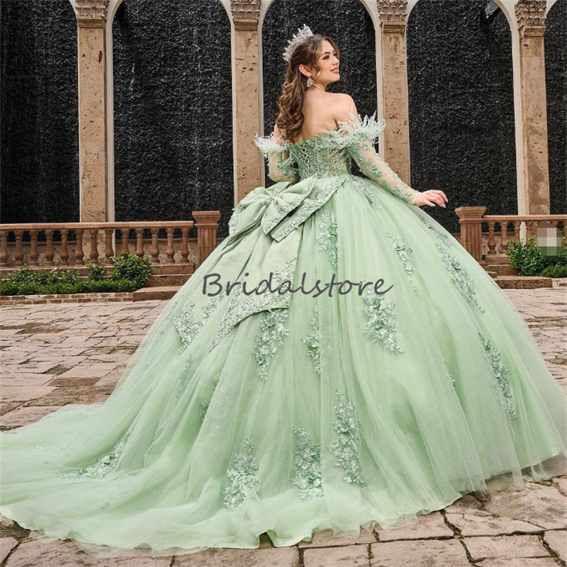 Luxury Green Florals Quinceanera Dresses 2023 With Feather Corset Ball Gown Princess Sweet 15 Dress Elegant Birthday Party Gowns Para Xv Anos vestidos