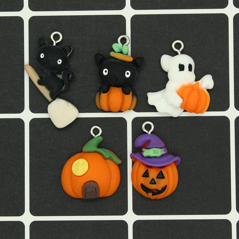 Charms 10pcslot Cute Halloween Pumpkin Lantern Ghost Cat Resin Charms DIY Pendant For Earring Bracelet Keychain Connect Jewelry Make 230826