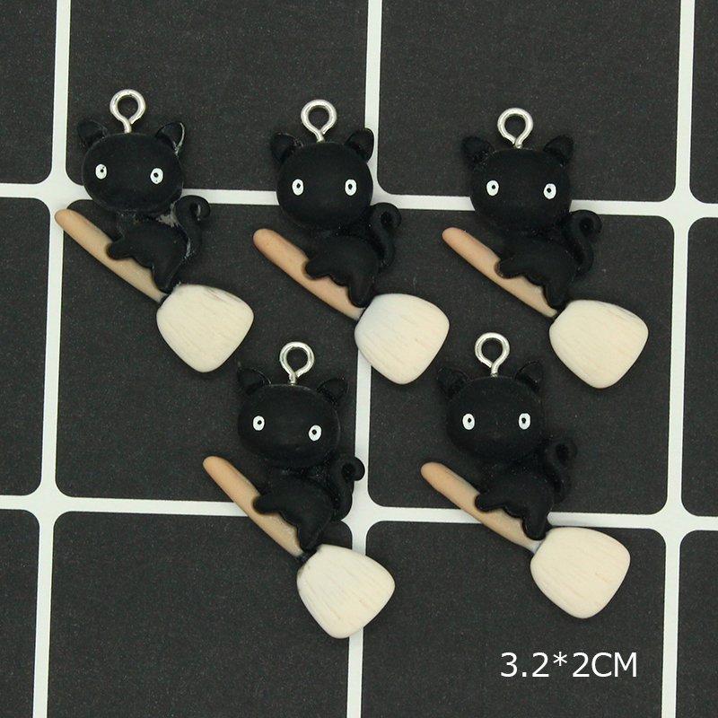 Charms 10pcslot Cute Halloween Pumpkin Lantern Ghost Cat Resin Charms DIY Pendant For Earring Bracelet Keychain Connect Jewelry Make 230826