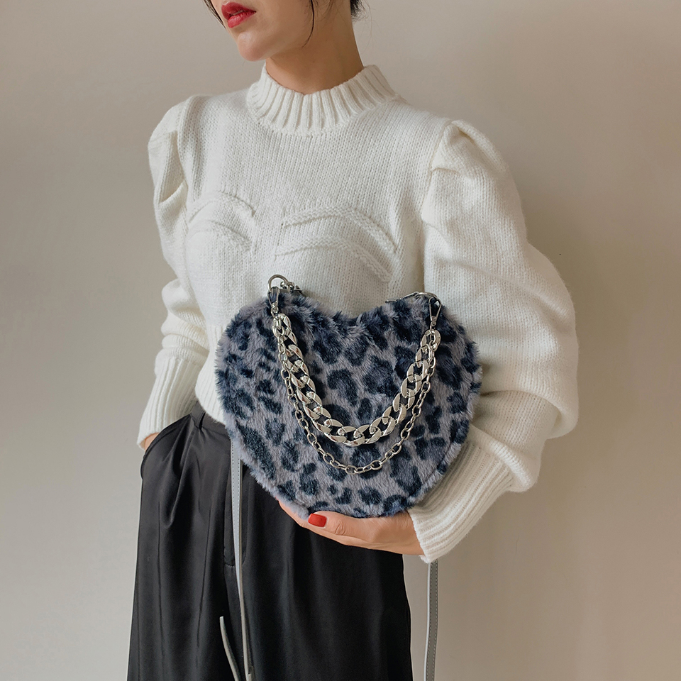 Evening Bags Winter Fashion Heart-shaped Leopard Pattern Shoulder Bag Women Pu Leather Plush Stitching Ladies Messenger Bag Chain Armpit Bag 230826
