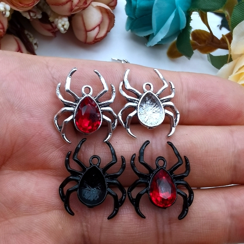 Charms 5pcs Blood Red Spider Pendant Gothic Tarantula Pendant Wiccan Witchy Creepy Cute Halloween Handcrafted Jewelry Accessories 230826