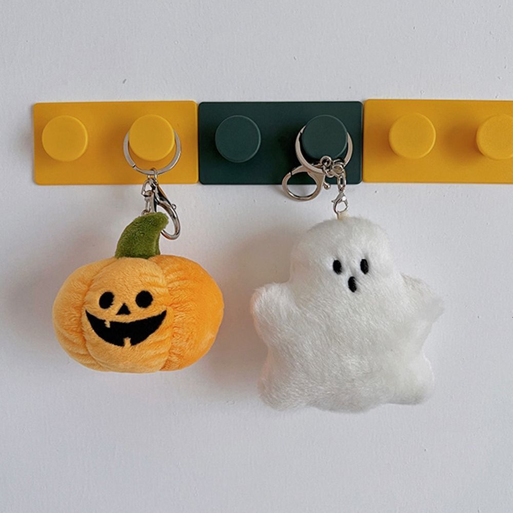 Keychains Lanyards Creative Halloween Pumpkin Ghost Key Chain Cute Soft Plush Doll Keyring Car Key Bag Charm Hanging Pendant for Children Gift 230826