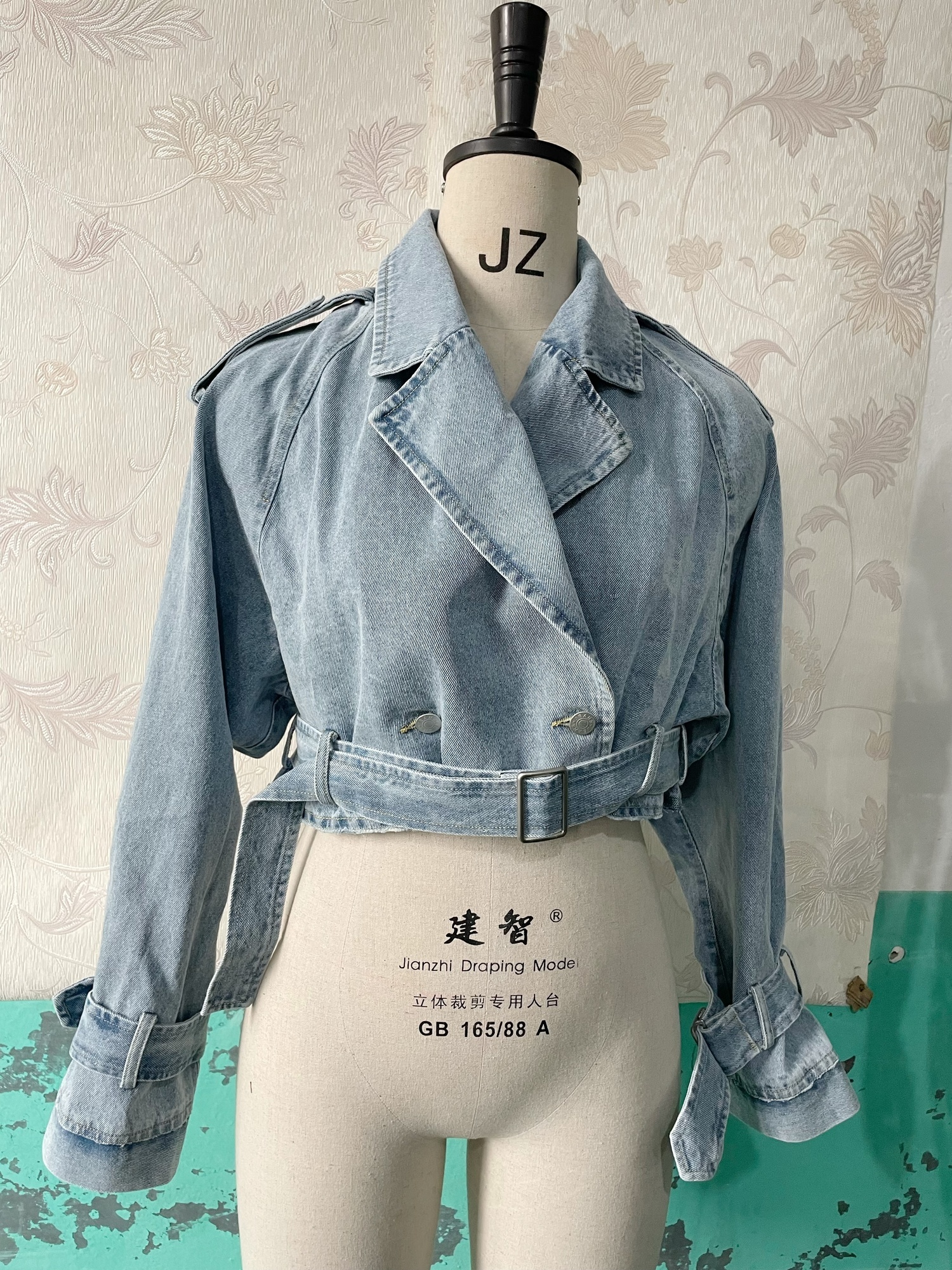 Women's Jackets RR3191 Trf Denim Cropped Trench Coat For Women Oversized Short Trench Coats Women Short Jackets Ladies Long Sleeve Loose 230826