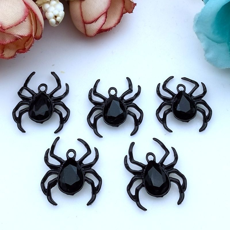 Charms 5pcs Blood Red Spider Pendant Gothic Tarantula Pendant Wiccan Witchy Creepy Cute Halloween Handcrafted Jewelry Accessories 230826