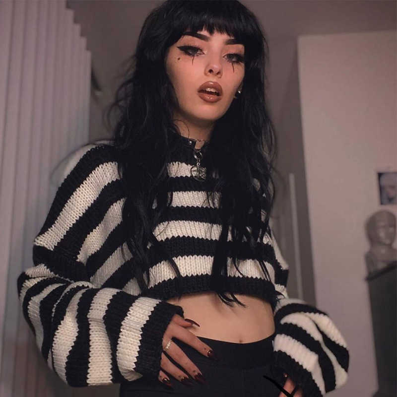 24ss New Womens Sweater Womens Autumn Winter Stripe Short Loose Lazy Style Knitted Sweater