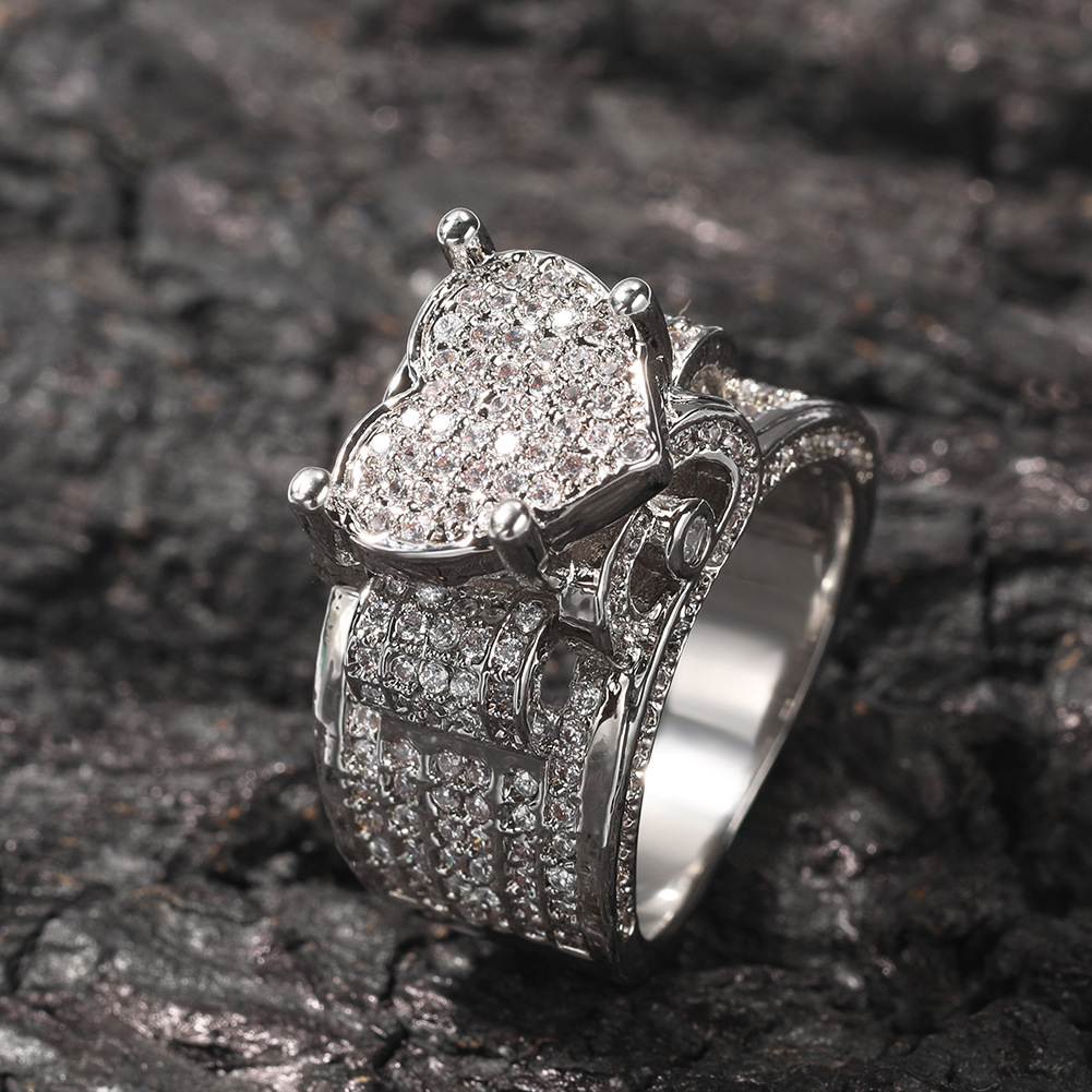 Band Rings Hip Hop Claw Setting 3A Cubic Zirconia Bling Ice Out Heart Rings for Men Women Unisex Rapper Jewelry Gift Drop 230826