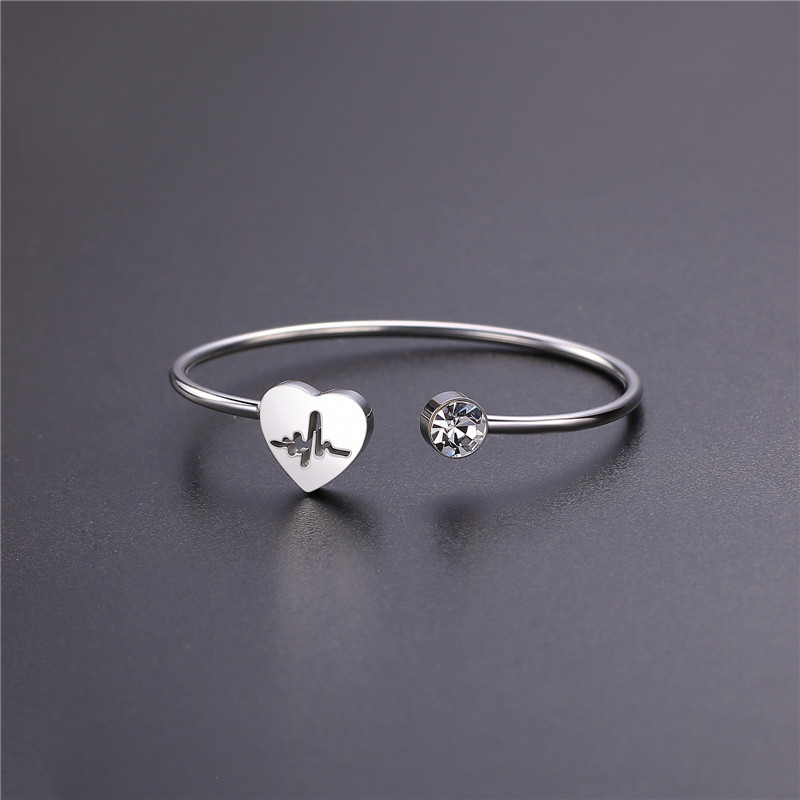 Women's Rose Gold & Silver Hard Body Heart-Shaped Hollow Bracelet - Elegant Designer Accessory for Fashionable Girls