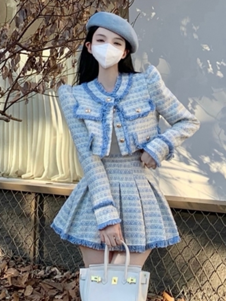 Two Piece Dress High Quality Tassel Small Fragrance Tweed 2 Set Women Short Jacket Coat Skirt Sets Korean Fashion Sweet Suits 230828