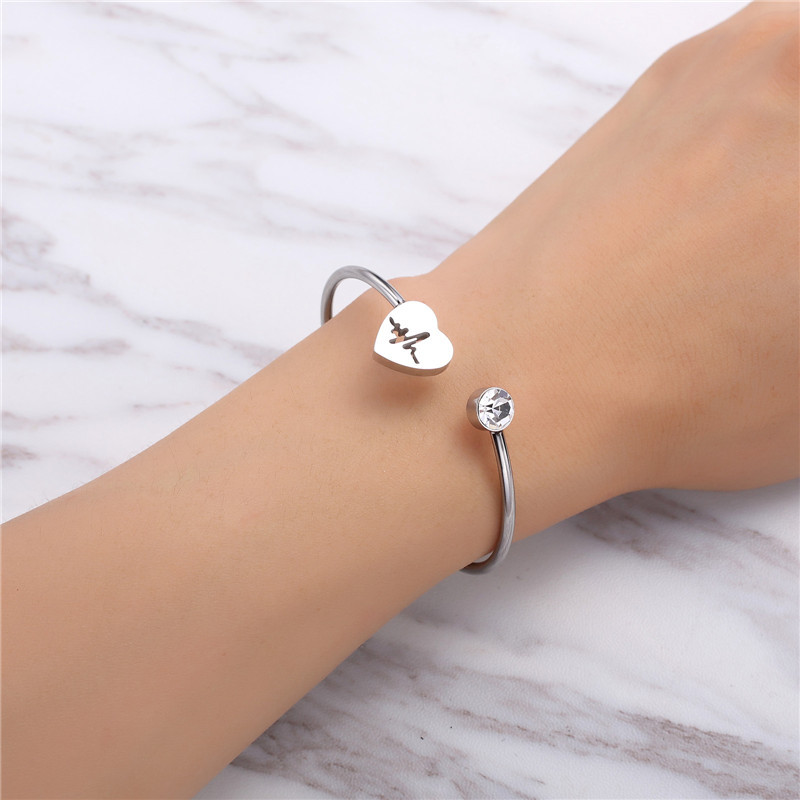 Women's Rose Gold & Silver Hard Body Heart-Shaped Hollow Bracelet - Elegant Designer Accessory for Fashionable Girls