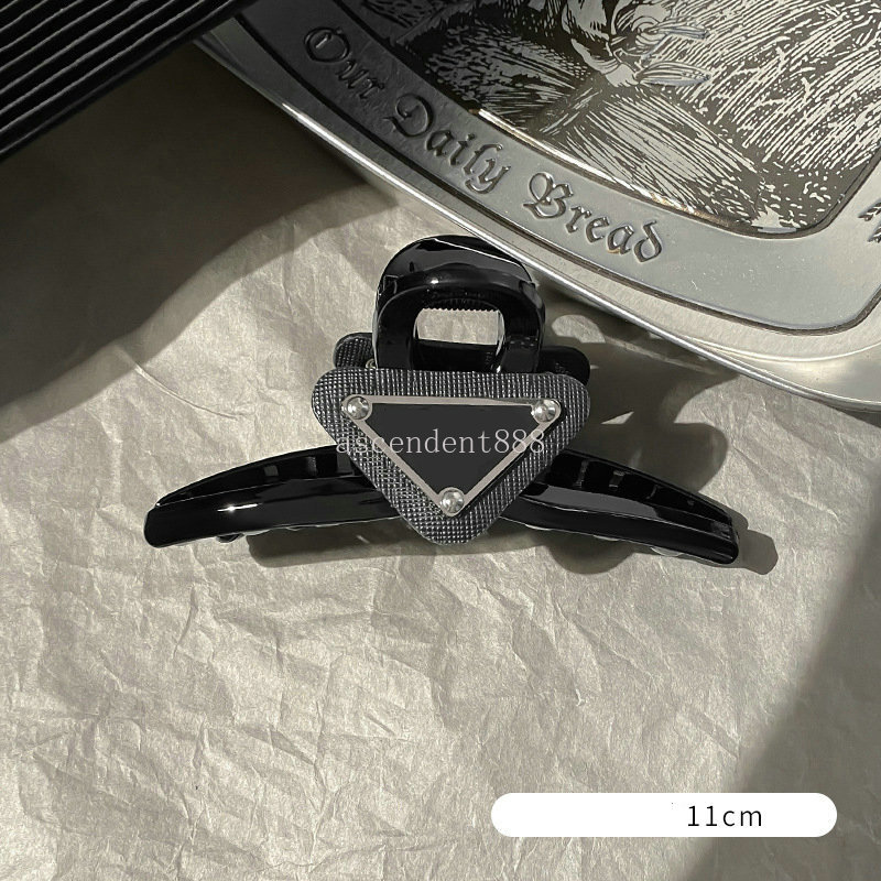Womens Designer Triangle For Ladies Girls Barrette Brand Clips Large Hairpin Crab Claw Clip Hair Accessories Free shipping