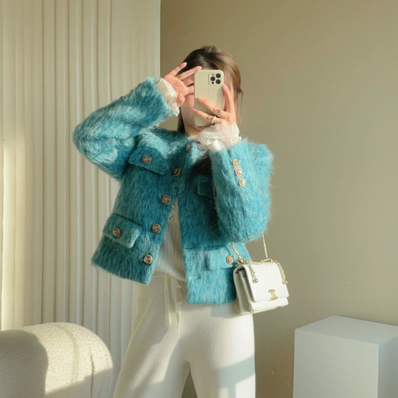 Women's Wool Blends Retro autumn winter tweed wool jacke women small fragrance single breasted o-neck warm short outwear 230826