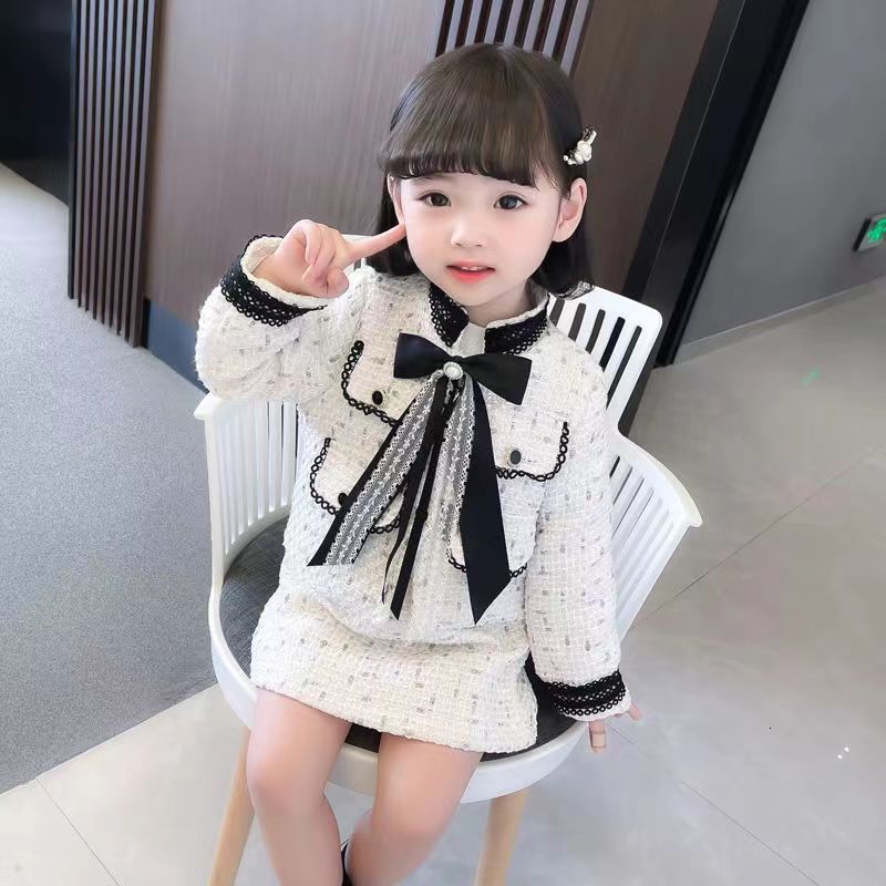 Clothing Sets Toddler Girls Plaid Pattern Clothes For Big Bow Girl Outfit Kids Tracksuit2 3 4 5 6 7T 230828