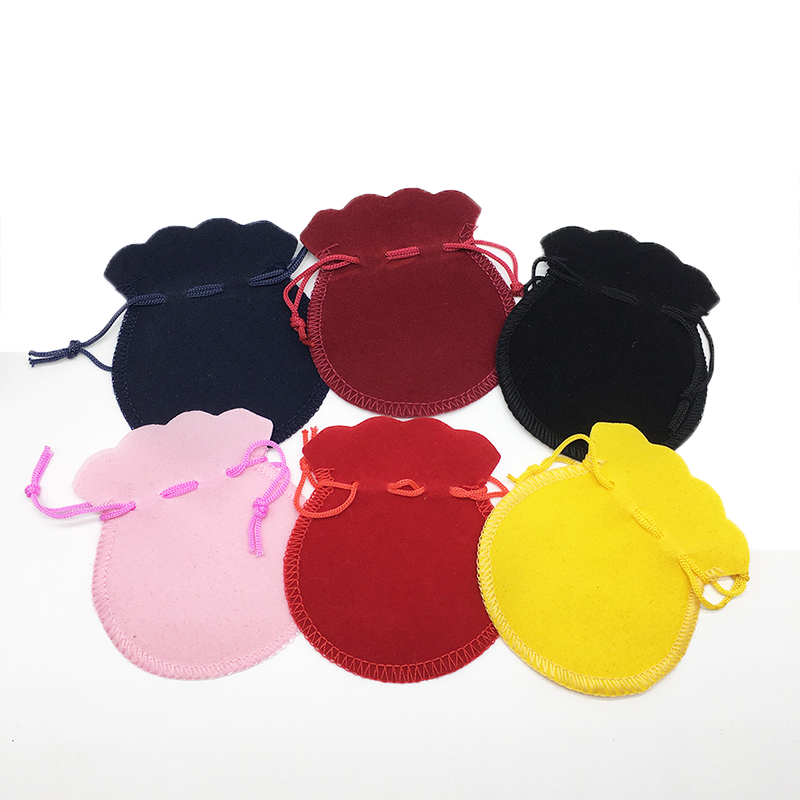 7 x 8 cm 100 pcs Jewelry Pouches Bags Mouth Rope Hoist Beam Velvet Christmas Gift BagWeddingParty Bag Jewelry Packaging Displa