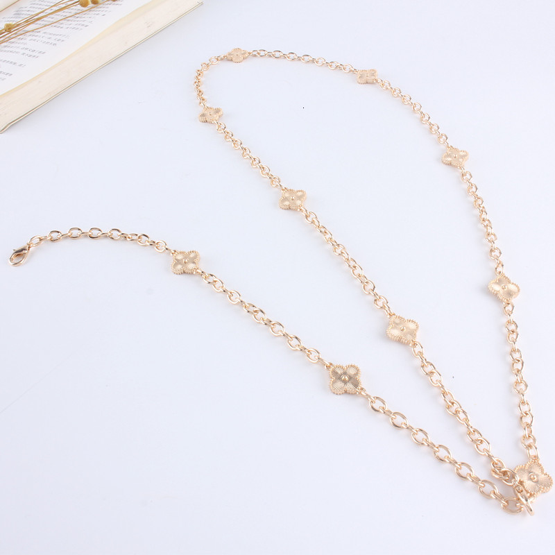 Belts Flowers Gold Chain Belts for Women Dress Waistband Appreal Accessories Metal Thin Strap Corset Belt 230829