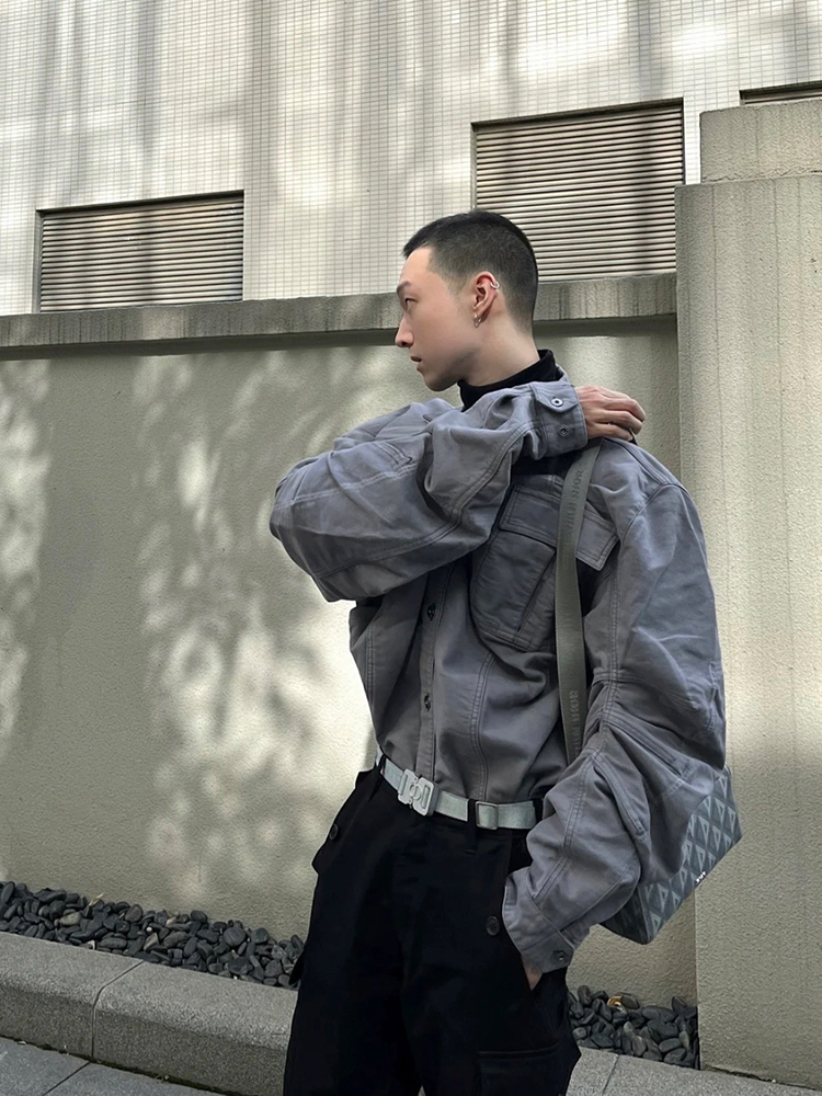 YProject Grey Pleated Pocket Silhouette Wash Workwear Lapel Simple Jacket Coat Casual Coat Men Bomber Jacket Bomber Zipper Cotton Jacket for Men