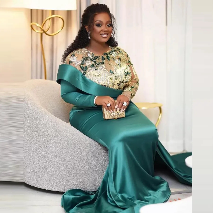 Africa Teal Plus Size Mother of the Bride Dresses Long Sleeve Appliqued Pleats Mermaid Mothers Dress For Weddings Elegant Formal Prom Dresses
