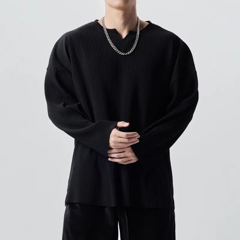 Mens TShirts White Vneck Pleated Stripe Tshirt for Men Large Size Silky Soft Long Sleeved Summer Loose No Ironing Bottomed Shirt 230829