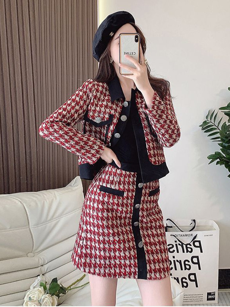 Two Piece Dress KBAT Spring 2 Piece Set Women Vintage Small Fragrance Tweed Jacket Bow Short Coat Mini Skirt Suits French Two Piece Sets 230829