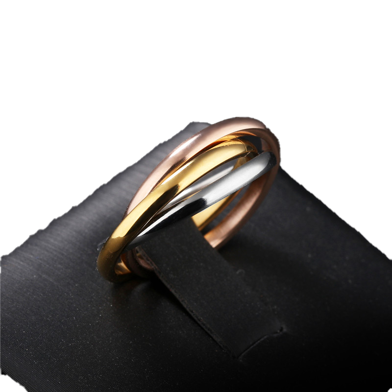 Fashion Classic Creative Trinity Three Ring Winding Ring Women039s Stainless Steel 3 Color Rolling Wedding Band Rings