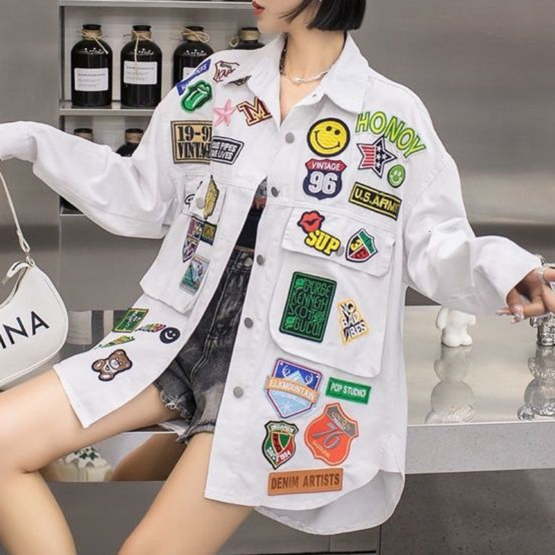 Women's Jackets Blue Jean Jacket Woman American Denim Shirt Fashion Coats Letter Label Loose Denim Coat Medium Long Spring Autumn Tops 230828