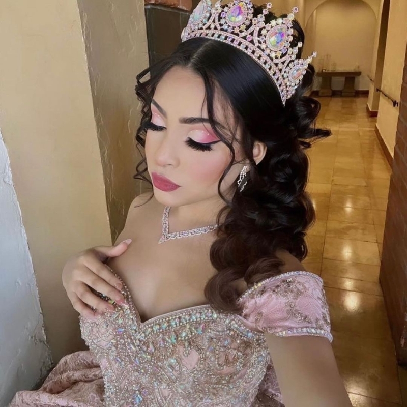 Pink Sweetheart Neck Sweet 16 Quinceanera Dress 2025 Sparkly Lace Appliques Sequins Princess Ball Gown Vestidos De 15 Anos