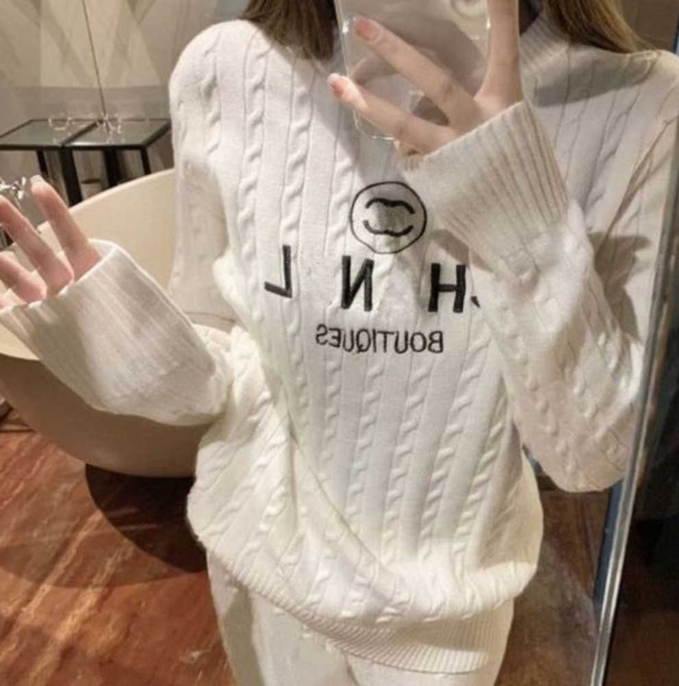 2023 Advanced version Womens Sweaters France trendy Clothing letter Graphic Embroidery Fashion Round neck channel hoodie Luxury brands Sweater tops tees33