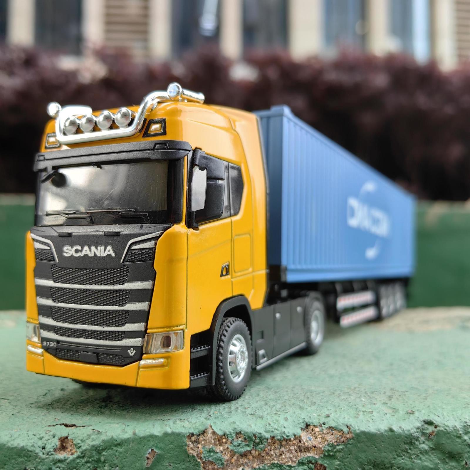 Diecast Model car 1/50 Simulation Large Truck Toy Car Model Alloy Diecast Transport Container Vehicle Car For Boy Gifts with Sound Light Pull Back 230