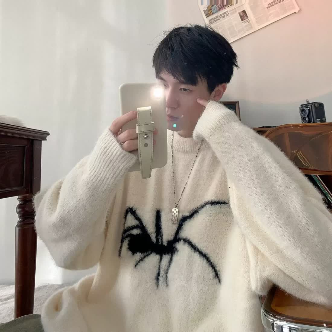 Men's Sweaters American Retro Soft Waxy Round Neck Sweater For Men Women Y2K Winter Ins Lazy Wind Loose Casual Thick Couple Sweater Jacket 230829