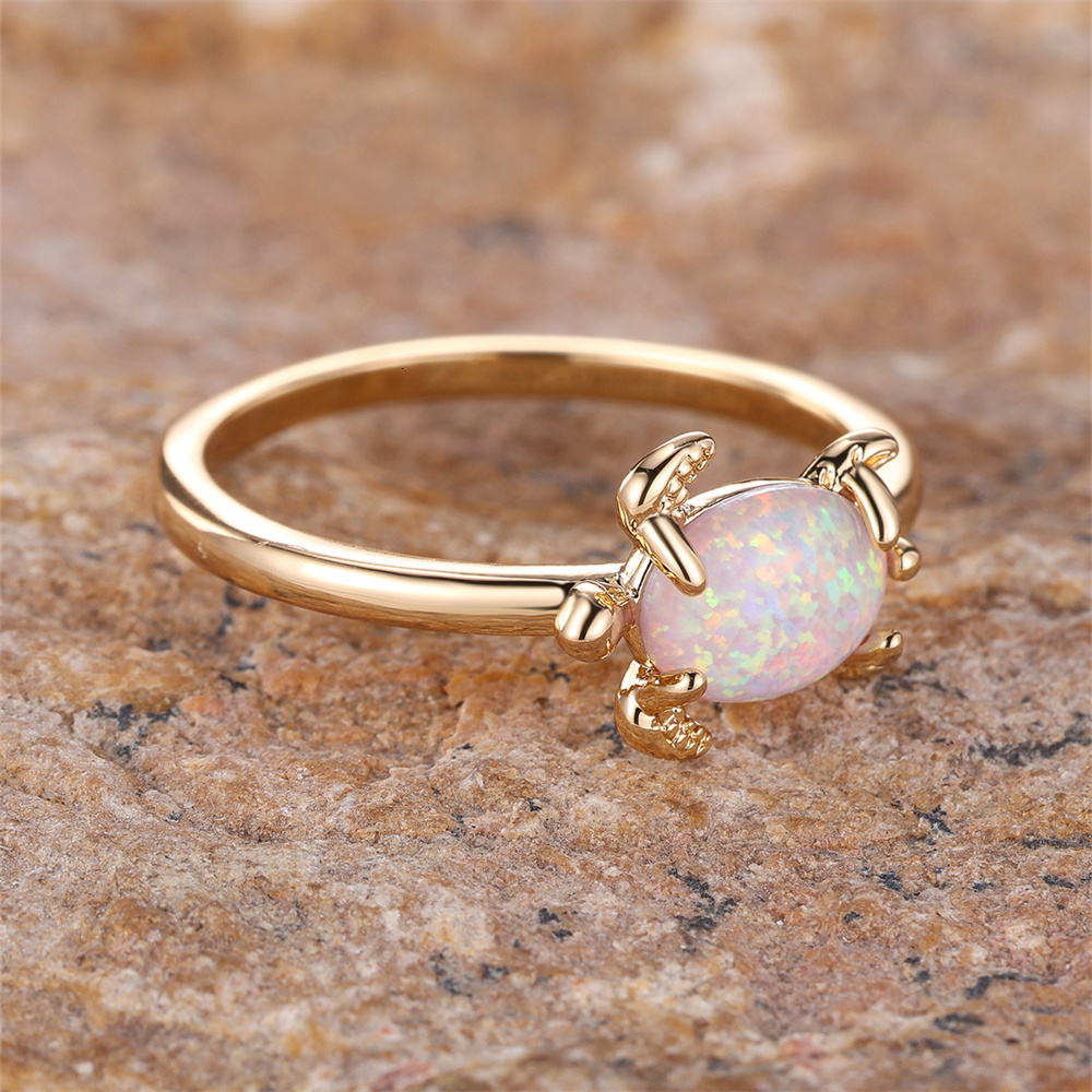 Band Rings Oval Stone White Fire Opal Animal Ring Female Cute Small Sea Turtle For Women Trendy Gold Color Wedding Engagement Jewelry 230830