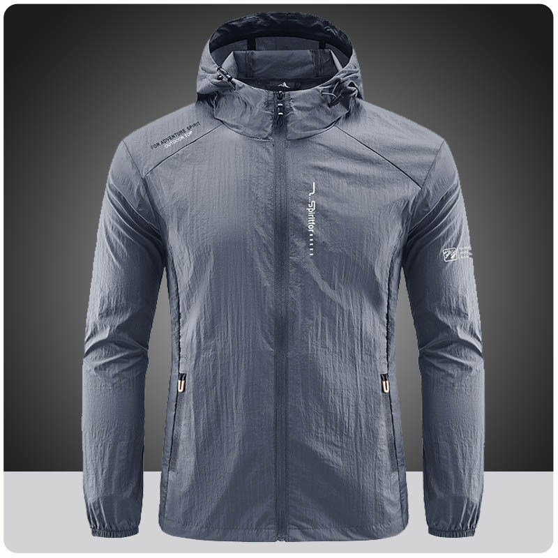 Mens Jackets Summer Outdoor Quick Dry SunProtective Thin Jacket Men Hiking Fishing Cycling Hooded Gym Sport Windbreaker Ultra Light Coats 230829