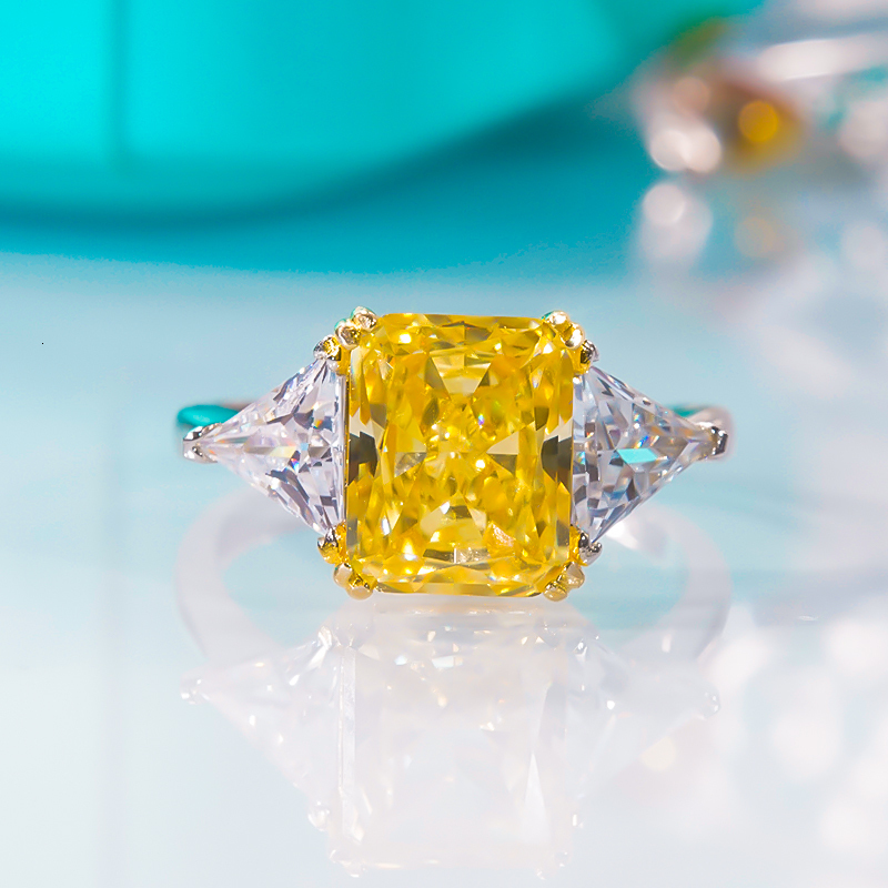 Wedding Rings QINHUAN Yellow High Carbon Diamond Ring S925 Sterling Silver Pt950 Plated Ice Cut Topaz For Women Fine Jewelry Party Gift 230830