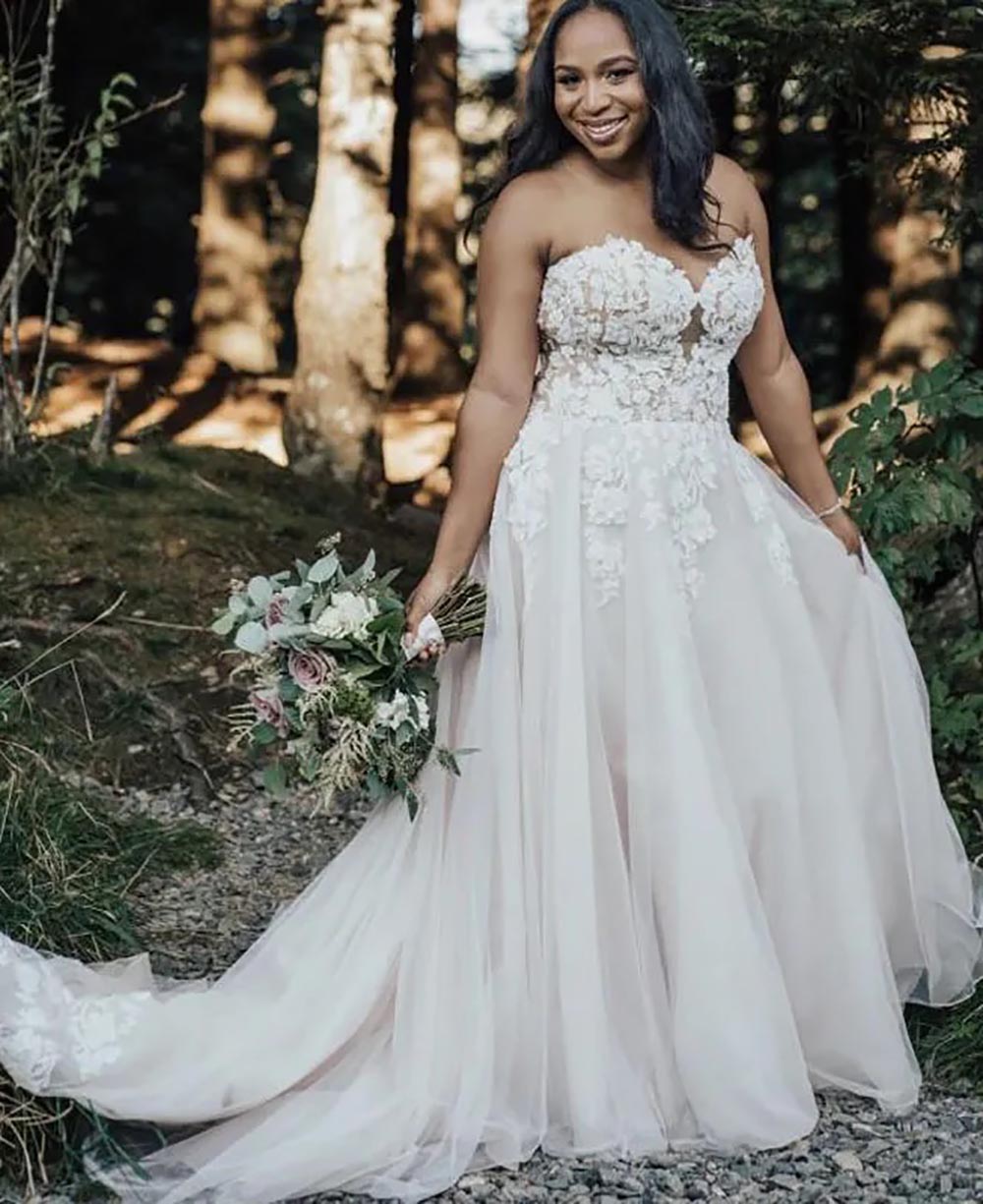 Wedding Dresses New White Bridal Gowns A Line Formal Sweep Train Tulle Applique Ivory Custom Plus Size Lace Up Sweetheart Sleeveless