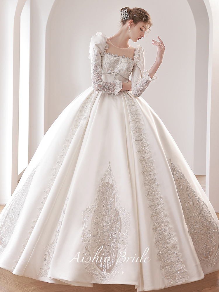 2023 Charmig Beach A Line Wedding Dresses for Bride Women Boho Plus Size Long Sleeves Lace Flowers Sheer Jewel Neck Backless Court Train Bridal Gown v