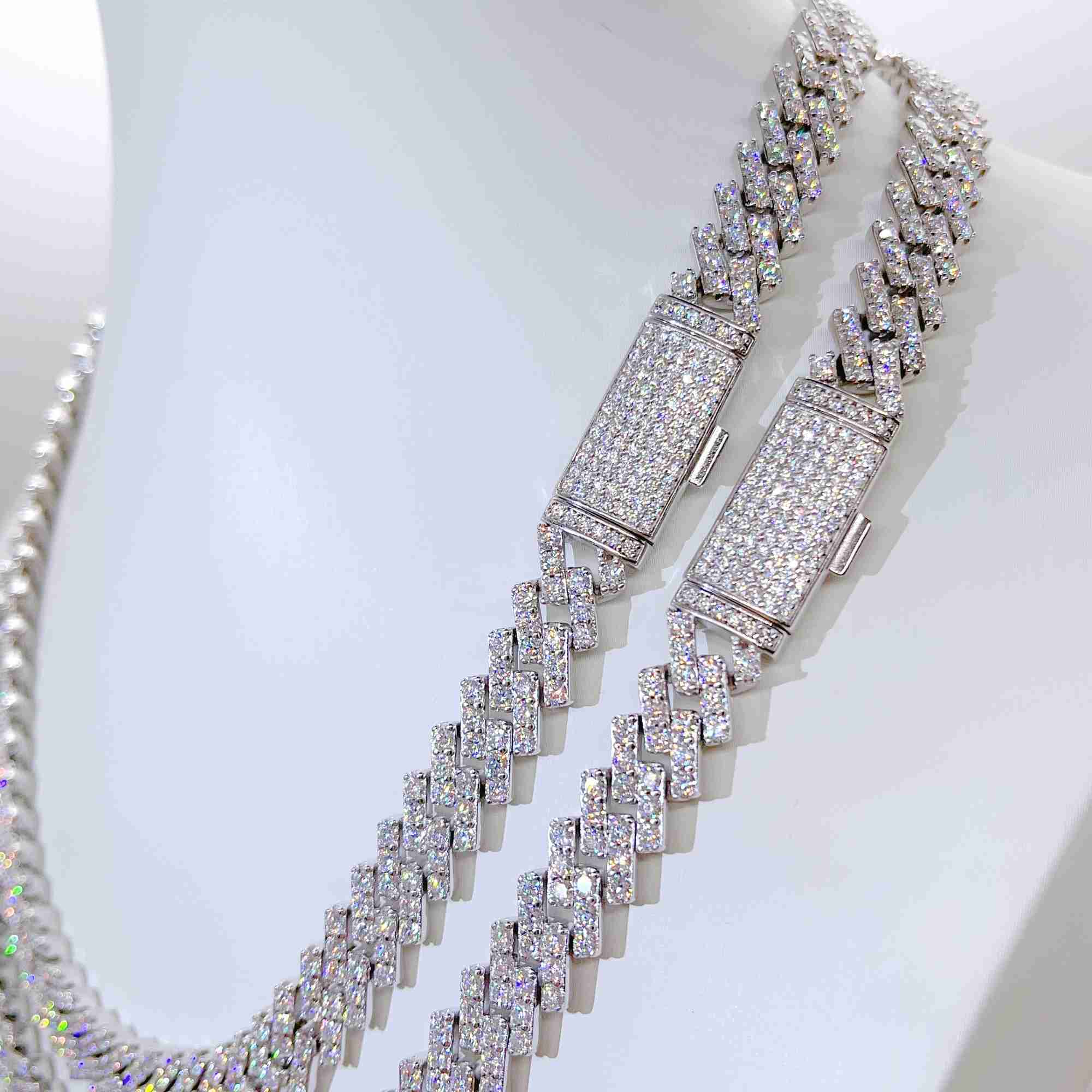Pass Dia Tester Iced Out Vvs Moissanite Sterg Sier 10mm Cuban k Chain