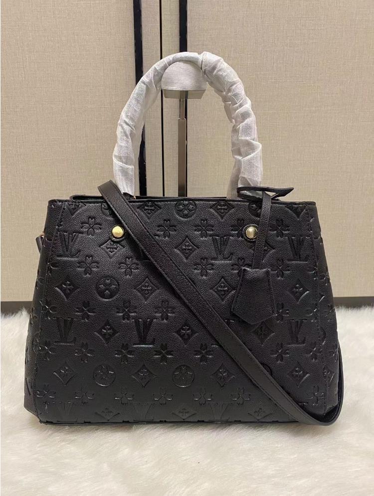 Designer Bags MONTAIGNE Women Designers Handbags Luxurys Shopping bag classic brand leather large capacity handbag luxury designer fashion high