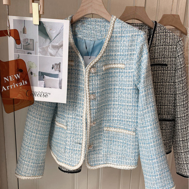 Womens Wool Blends Small Fragrance Style Elegant Cropped Tweed Jacket Women Spring Chic Pearl Button Short Coat Vintage Long Sleeve Outerwear 230831