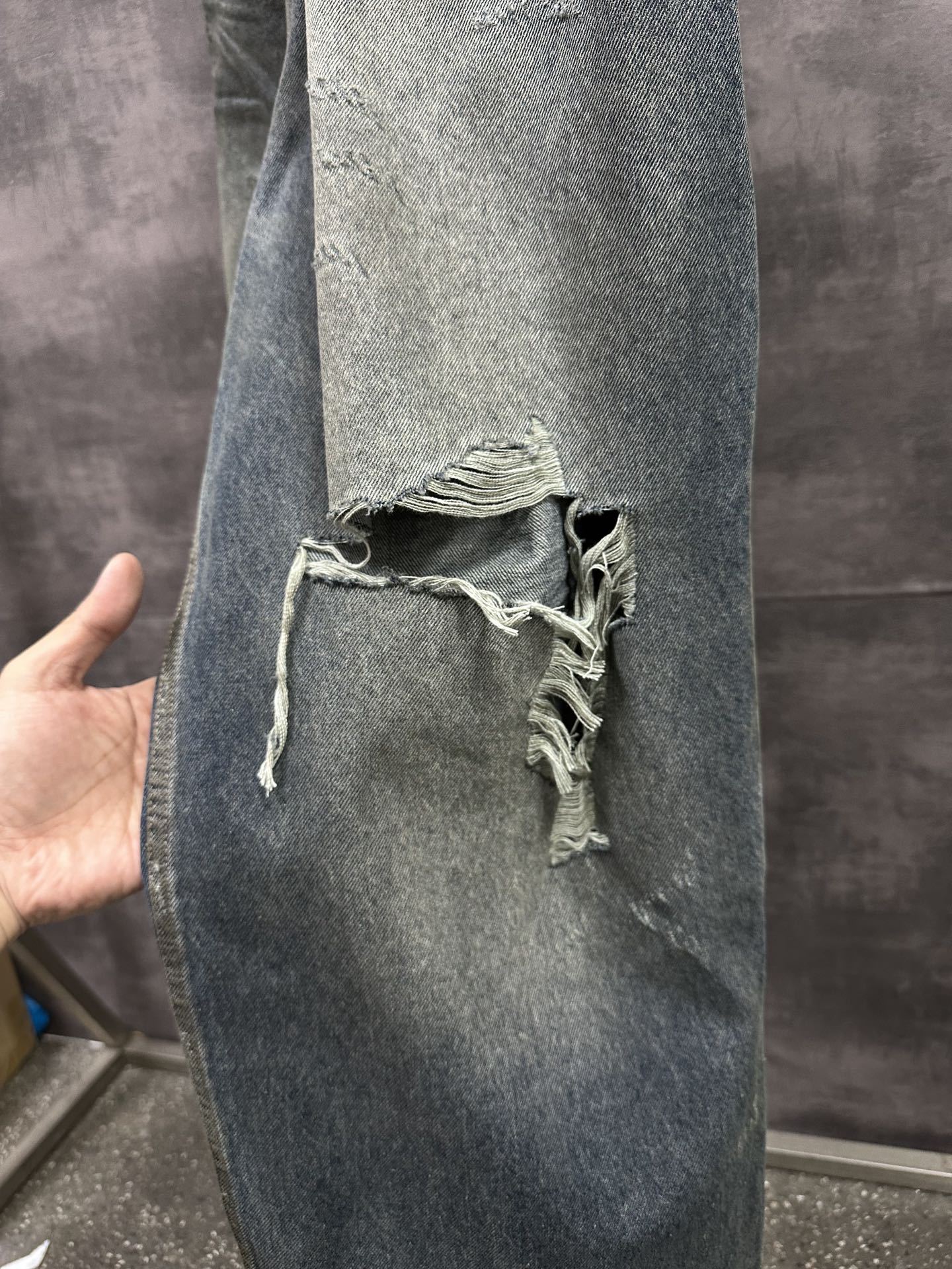 Original Bale Washed Loose Dyed Torn Dirty Jeans High Street Casual Denim Pants Men Hiphop Streetwear Causal