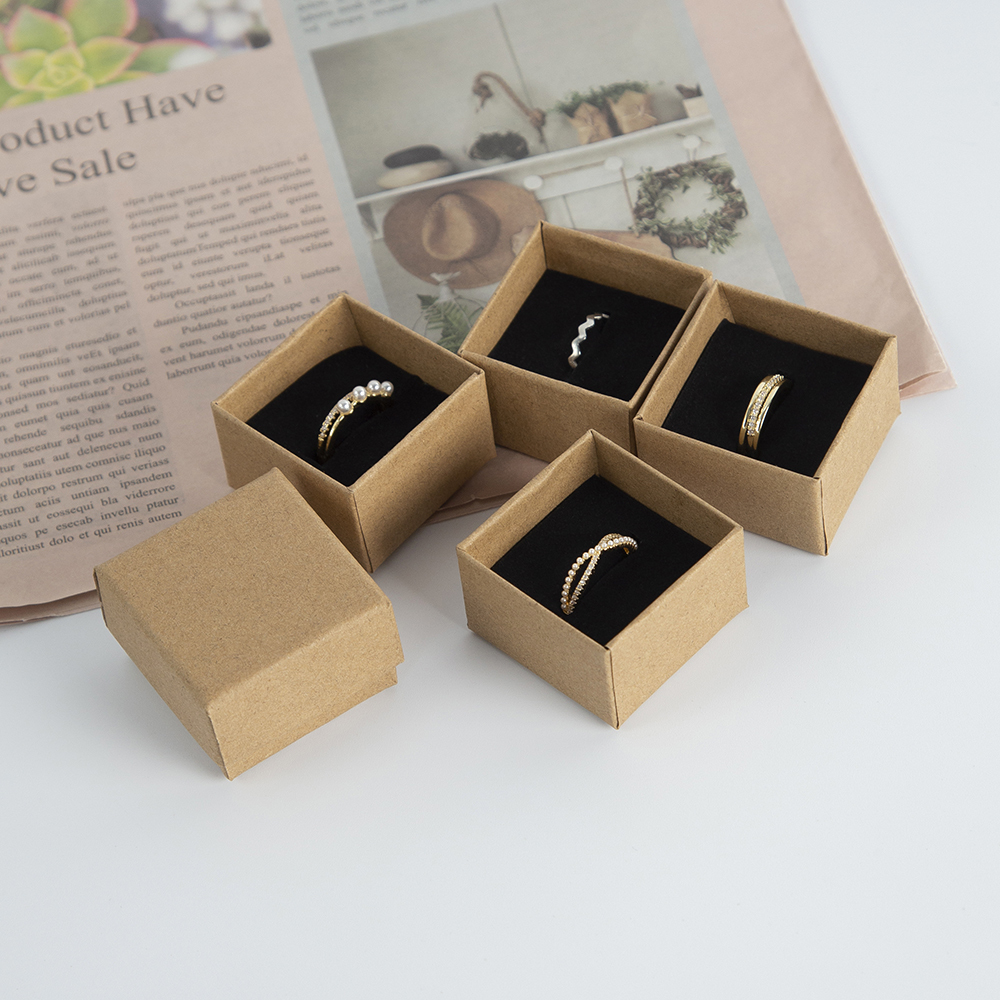 Jewelry Boxes 100pcs Rings Jewelry Box 4*4*3cm Kraft Gift Cardboard Boxes for Ring Necklace Earring Women Jewelry Packaging with Sponge Inside 230831