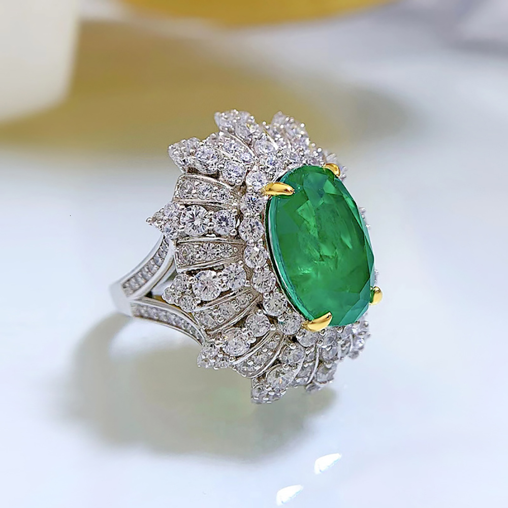 Wedding Rings Genuine 100 925 Real Silver 10 14mm Emerald High Carbon Diamond Ring for Women Cocktail Party Fine Jewelry Birthday Gift 230830