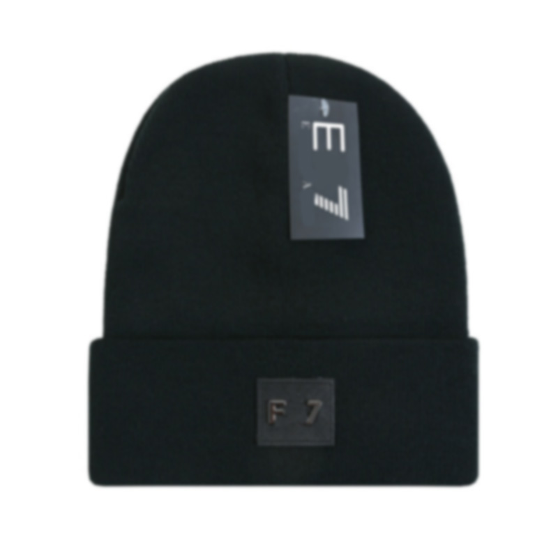 Fashion designer men winter beanie high-quality unisex knitted cotton warm hat classical sports skull caps ladies casual outdoor stripe cap beanies 10colors
Fashion designer men winter beanie high-quality unisex knitted cotton warm hat classical sports skull caps ladies casual outdoor stripe cap beanies 10colors